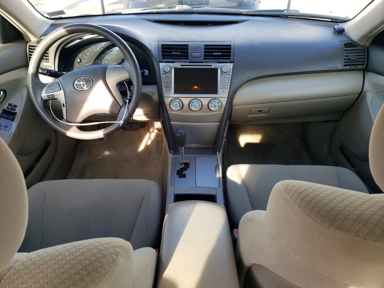 2009 TOYOTA CAMRY BASE photo 8