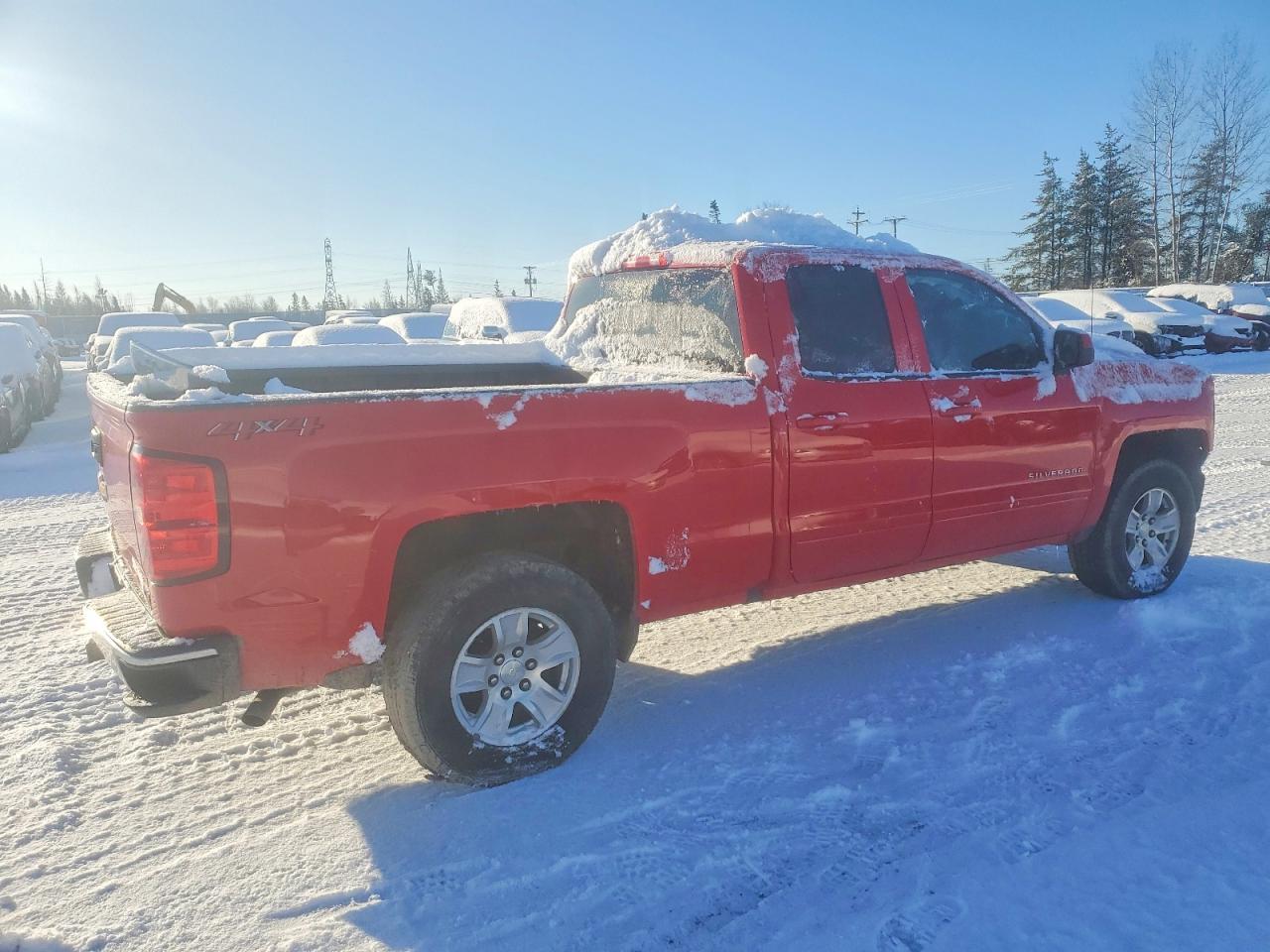 2018 CHEVROLET SILVERADO K1500 LT photo 3