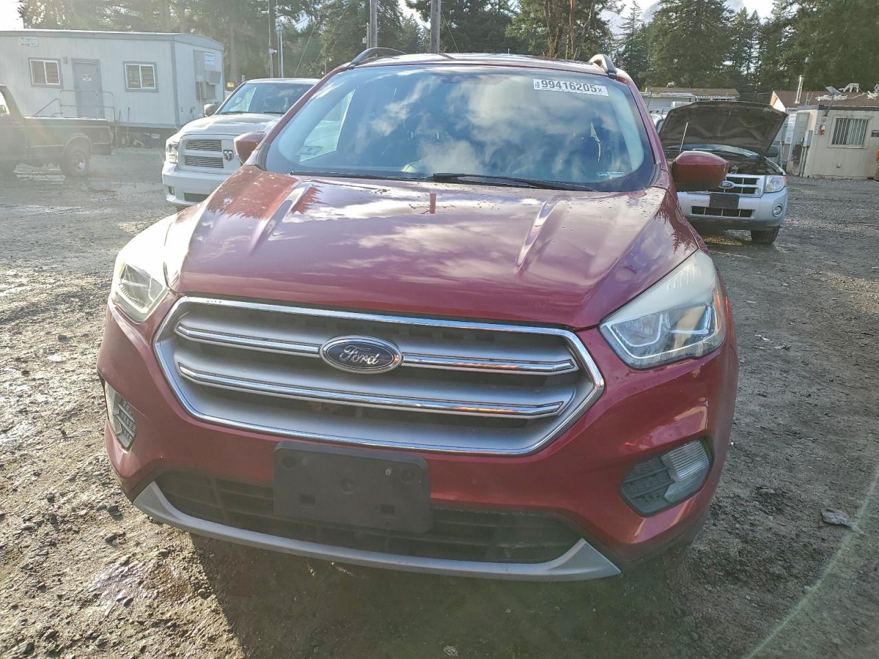 2017 FORD ESCAPE SE photo 5