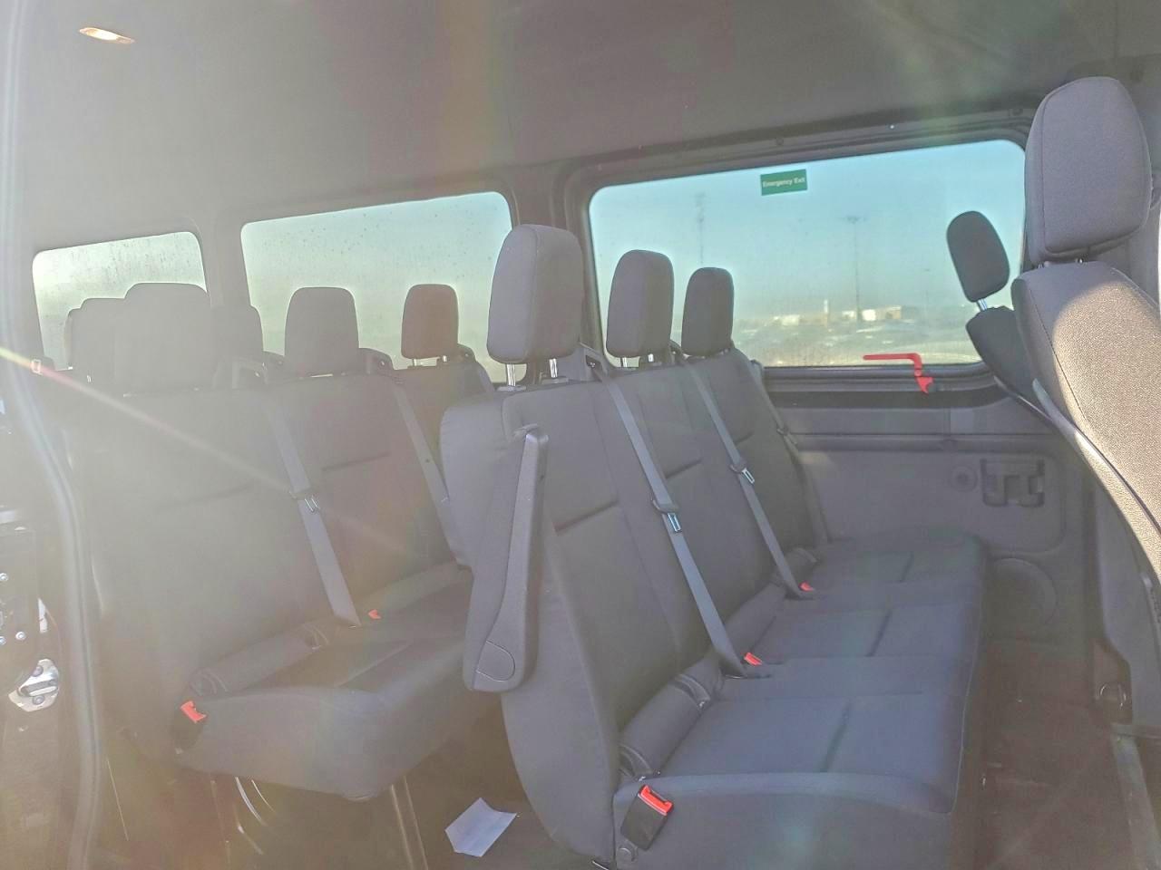 2025 MERCEDES-BENZ SPRINTER 2500 photo 11