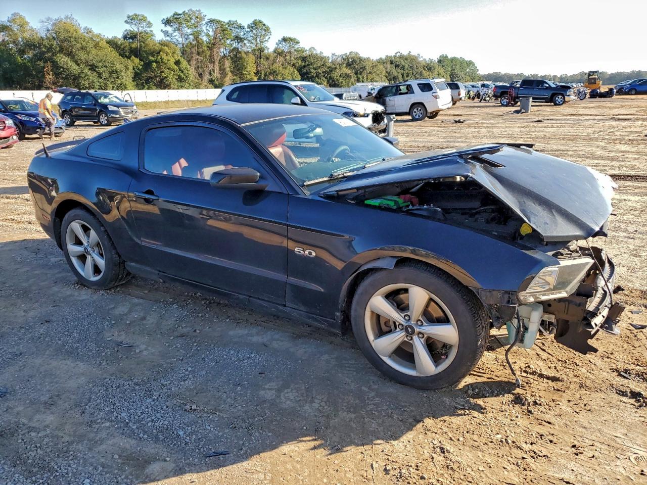 2013 FORD MUSTANG GT photo 4