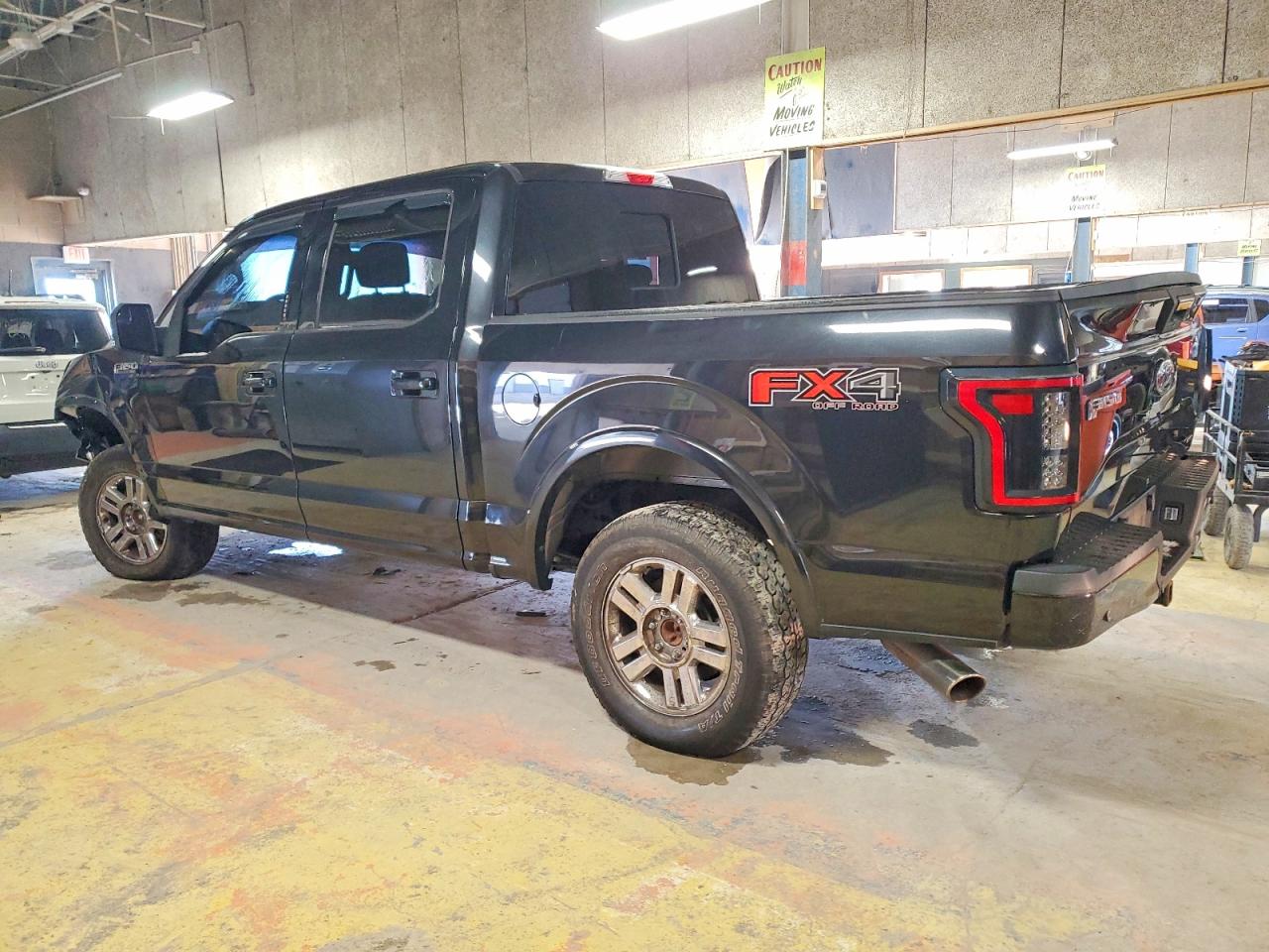2015 FORD F150 SUPERCREW photo 2