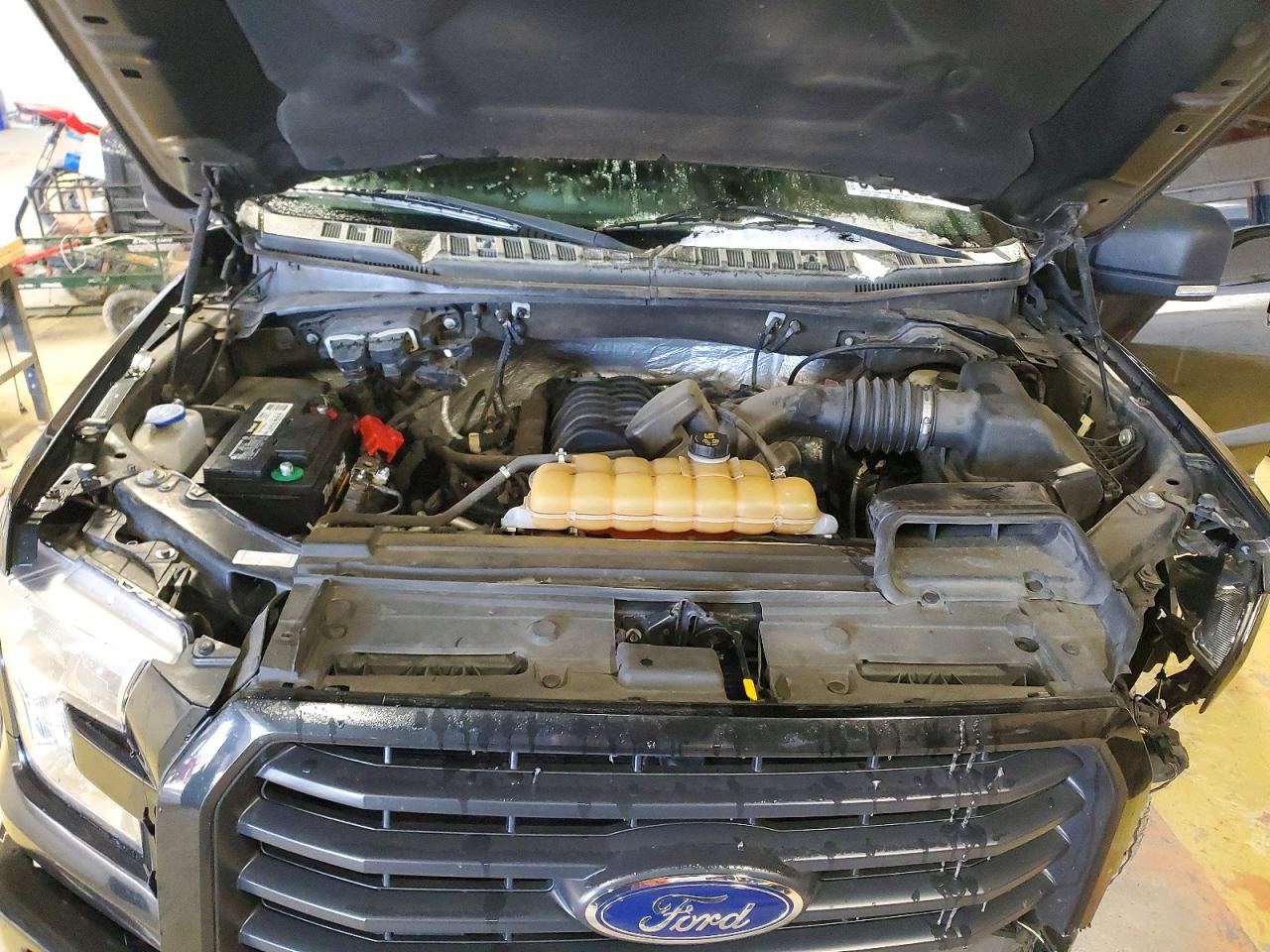 2015 FORD F150 SUPERCREW photo 11