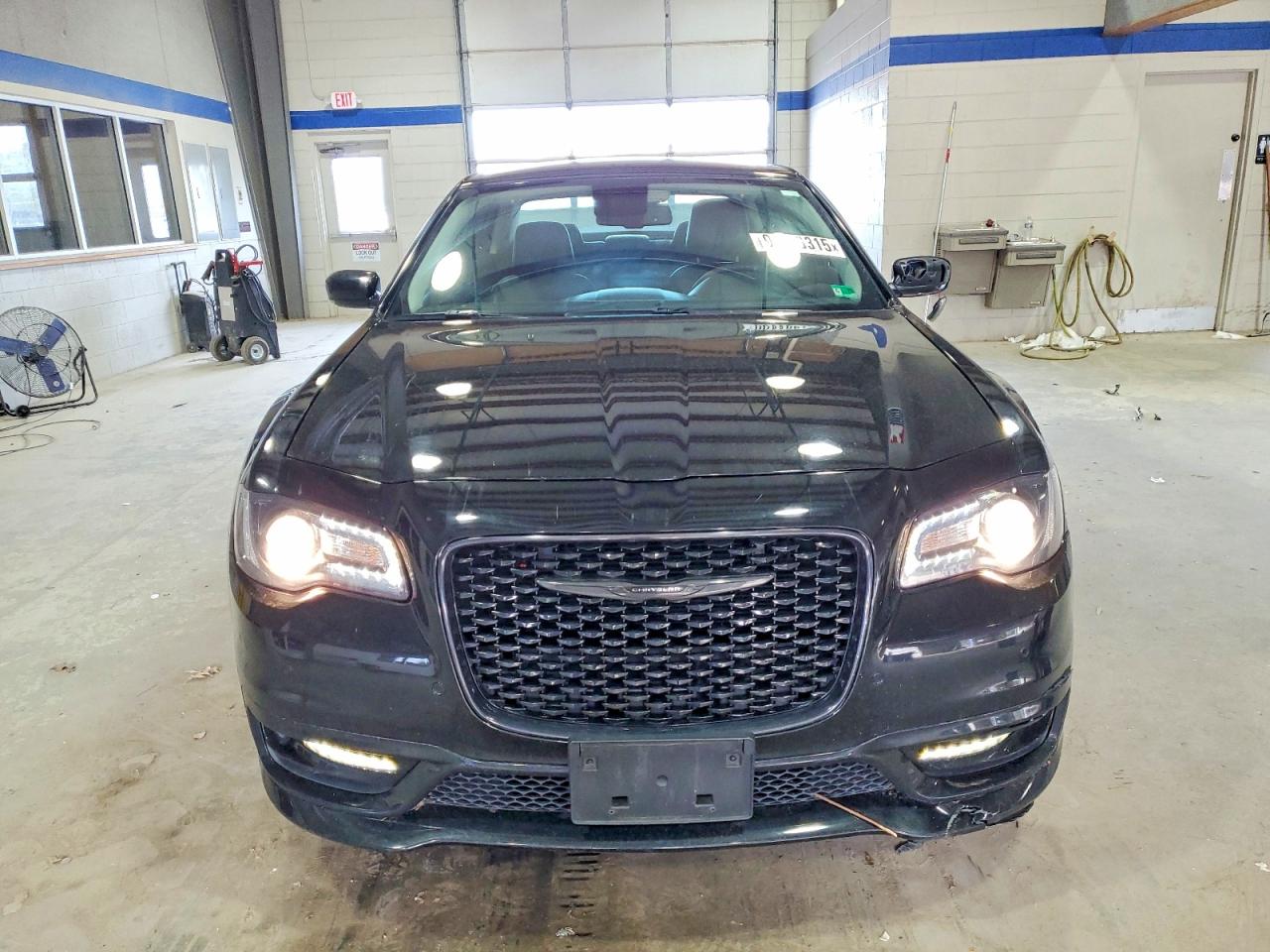 2022 CHRYSLER 300 TOURING L photo 5