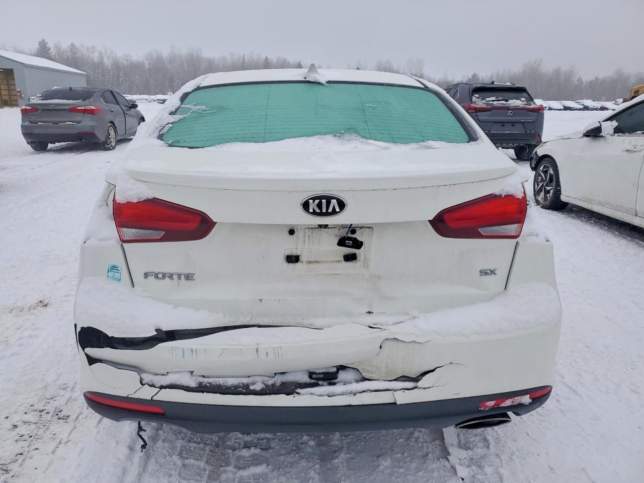 2017 KIA FORTE EX photo 6