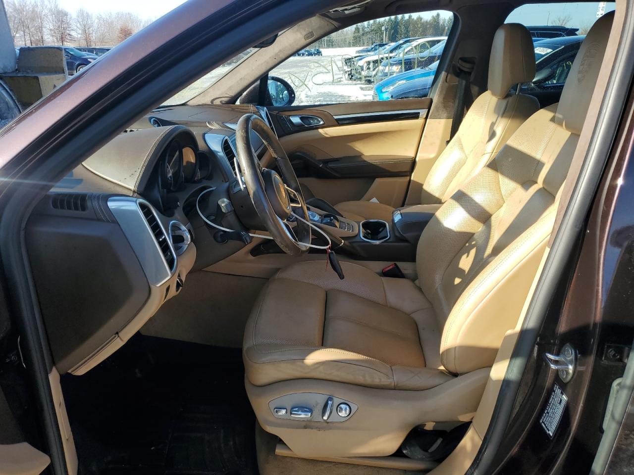 2017 PORSCHE CAYENNE photo 7