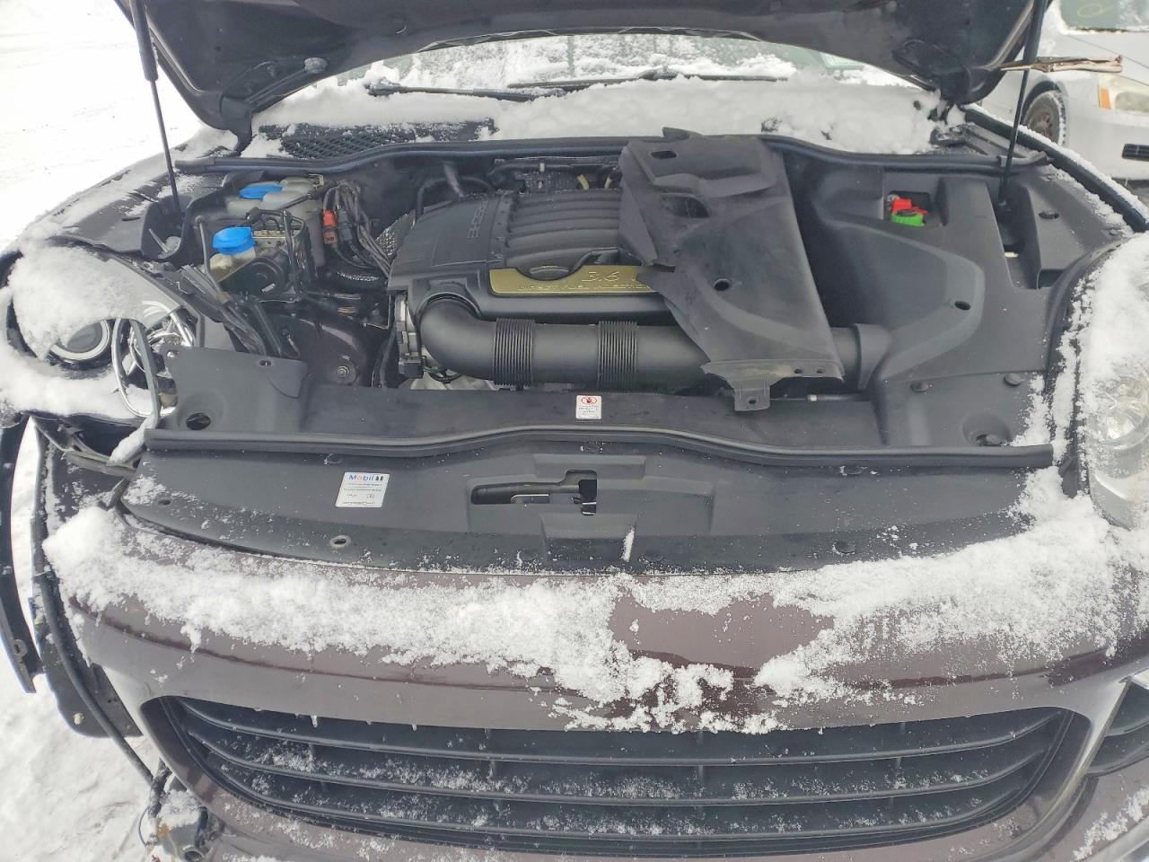 2017 PORSCHE CAYENNE photo 12