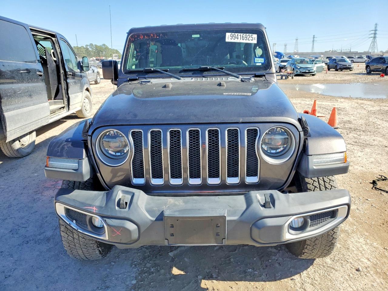 2019 JEEP WRANGLER UNLIMITED SAHARA photo 5