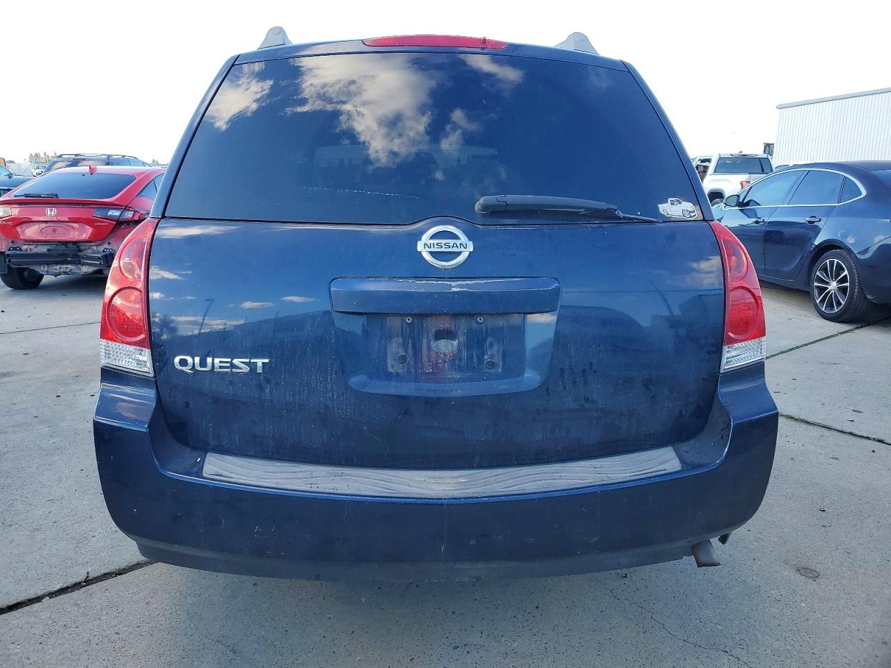 2005 NISSAN QUEST S photo 16