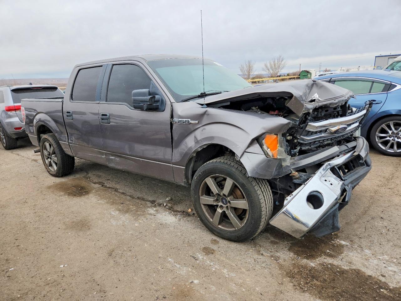 2014 FORD F150 SUPERCREW photo 4