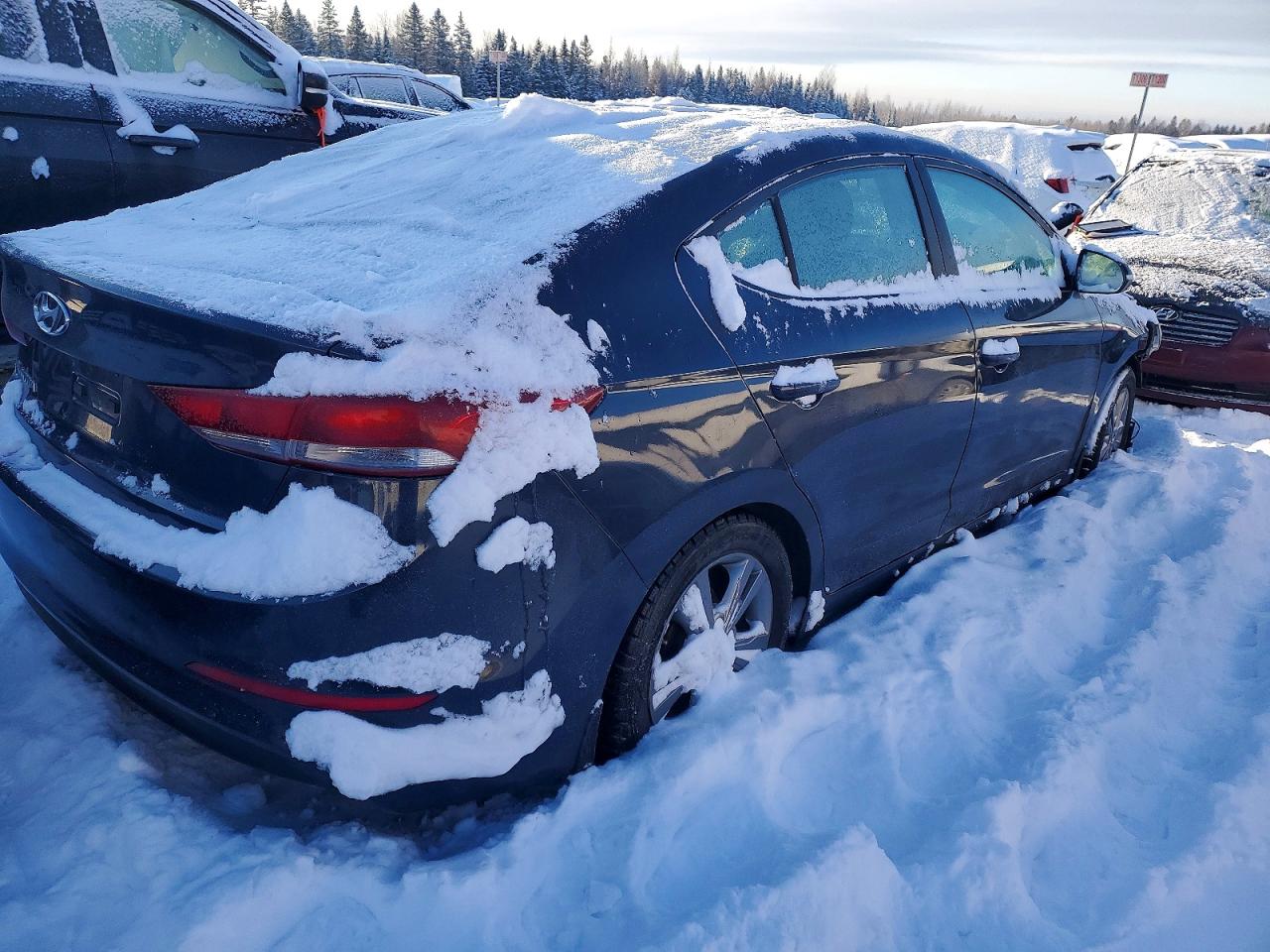 2017 HYUNDAI ELANTRA SE photo 3