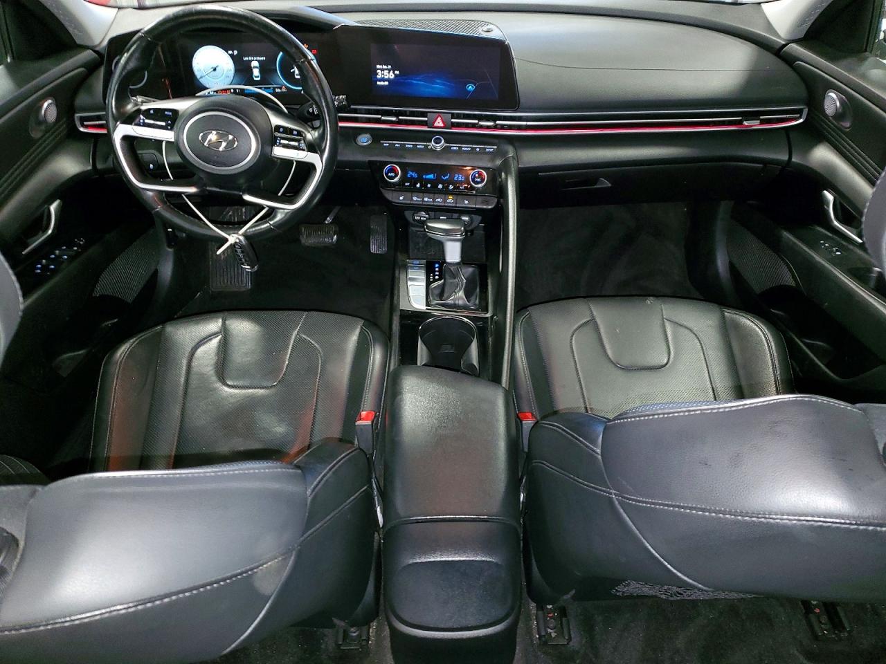 2022 HYUNDAI ELANTRA SEL photo 8