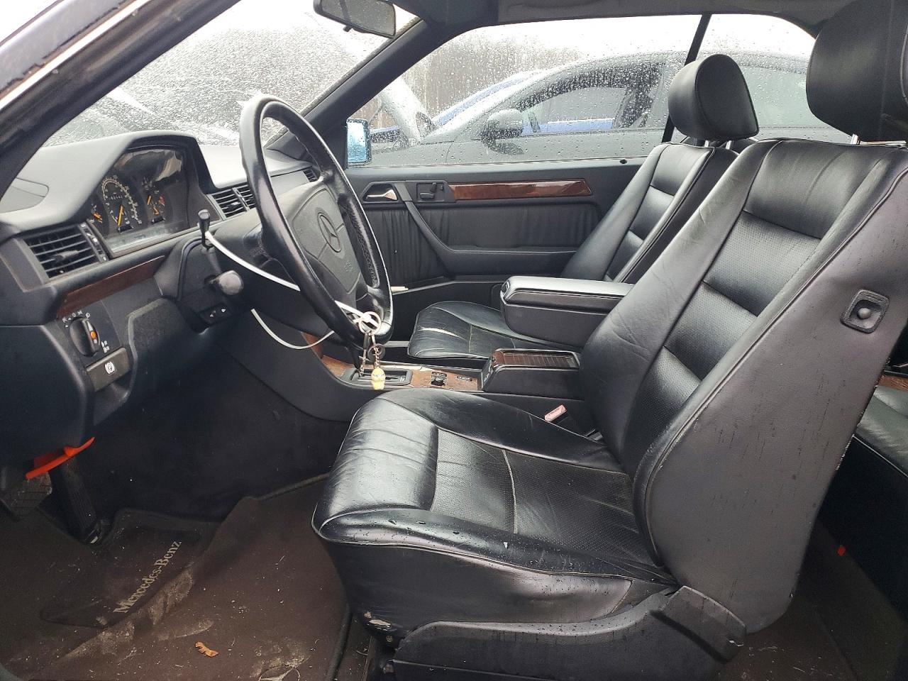 1993 MERCEDES-BENZ 300 CE photo 13