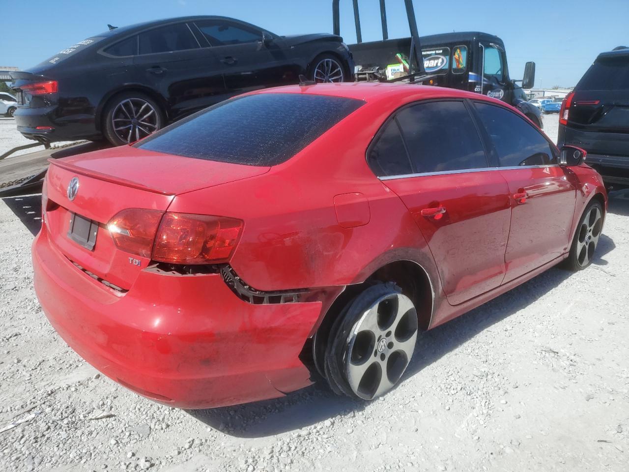2013 VOLKSWAGEN JETTA TDI photo 3