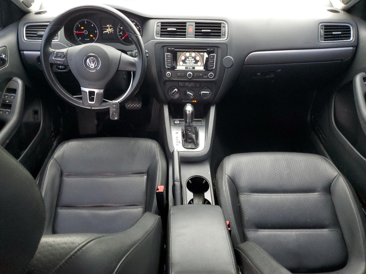 2013 VOLKSWAGEN JETTA TDI photo 8