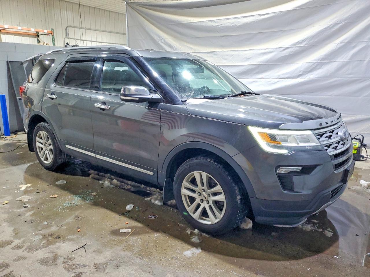 2019 FORD EXPLORER XLT photo 7