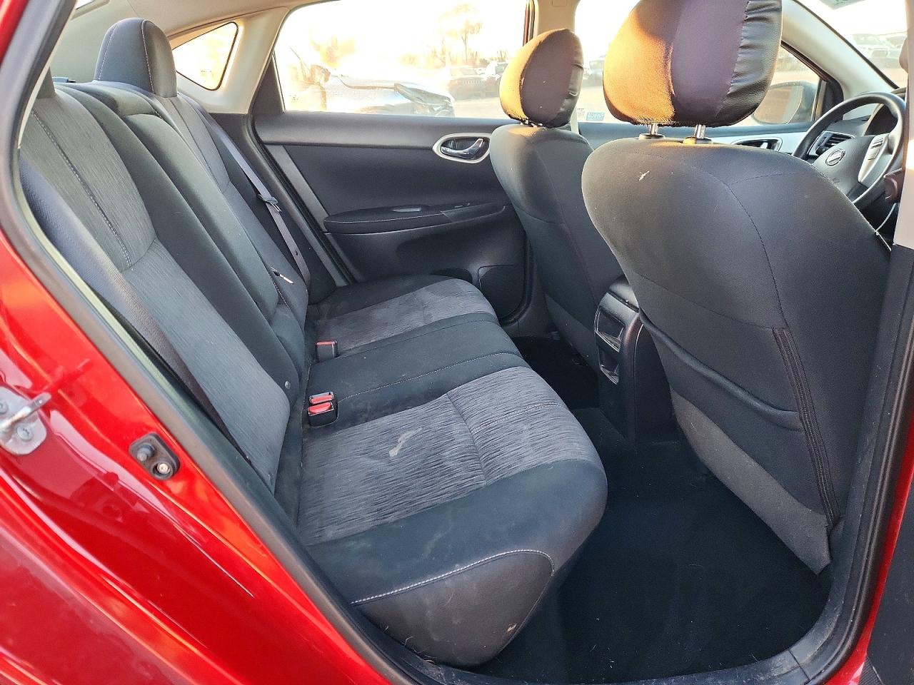 2014 NISSAN SENTRA S photo 10