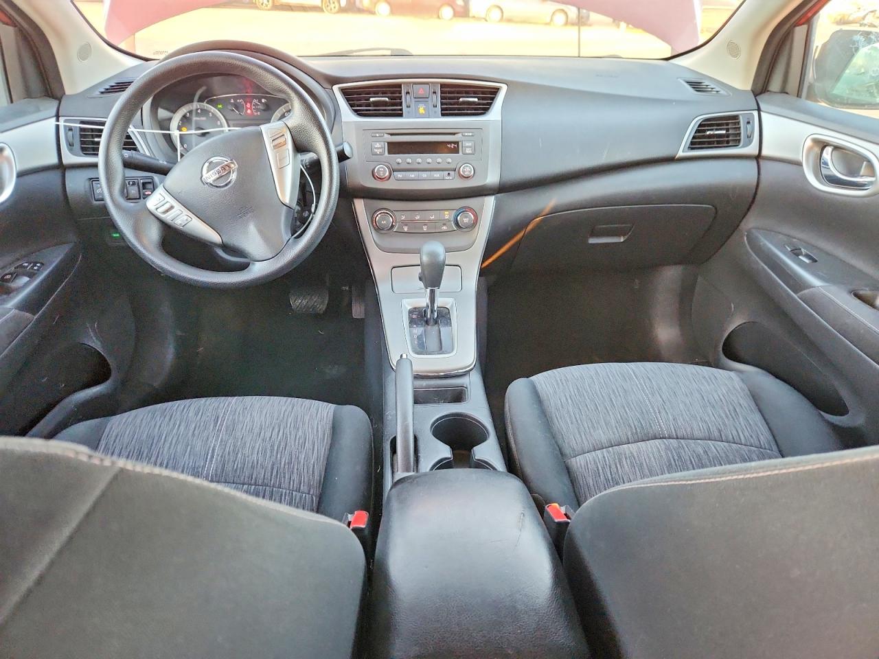 2014 NISSAN SENTRA S photo 8