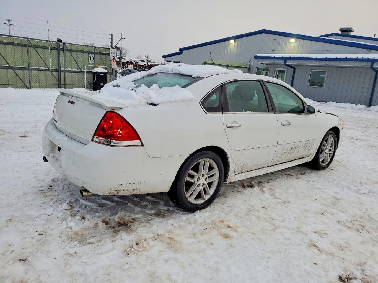 2013 CHEVROLET IMPALA LTZ photo 3