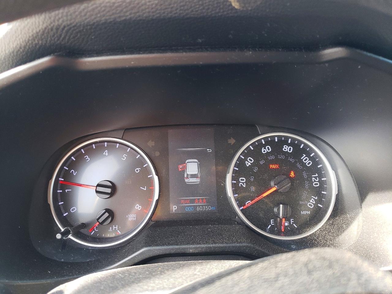 2019 TOYOTA RAV4 LE photo 25