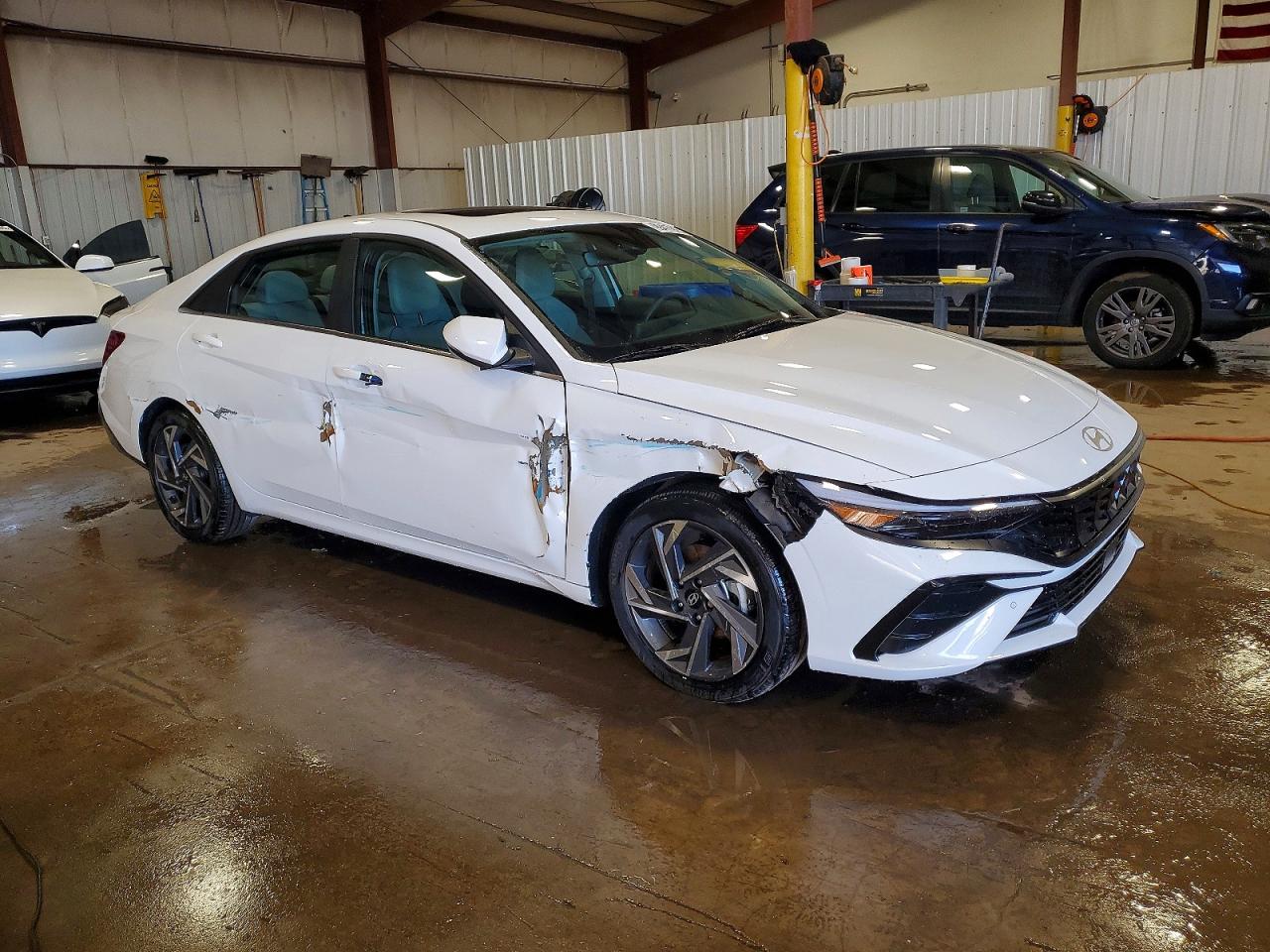 2024 HYUNDAI ELANTRA LIMITED photo 4