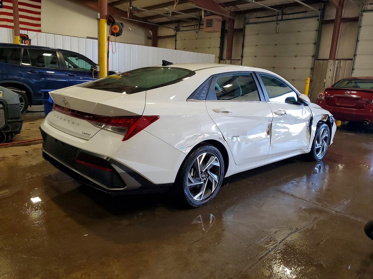 2024 HYUNDAI ELANTRA LIMITED photo 3