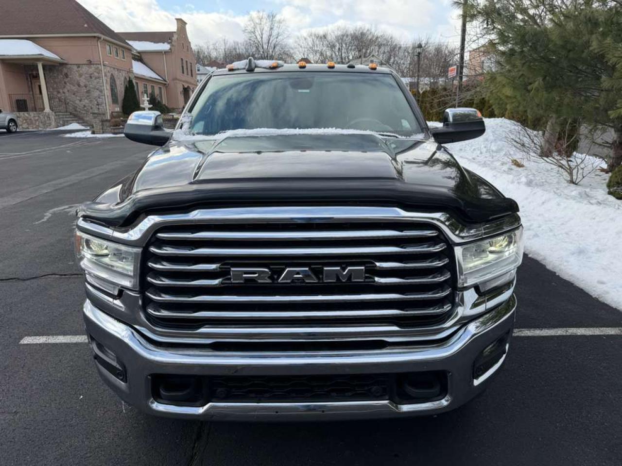 2022 RAM 3500 LONGHORN photo 5