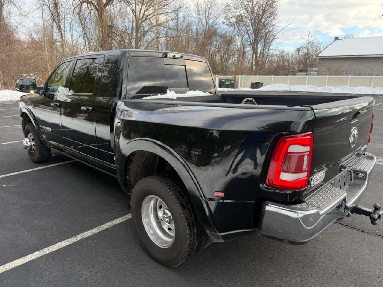 2022 RAM 3500 LONGHORN photo 2