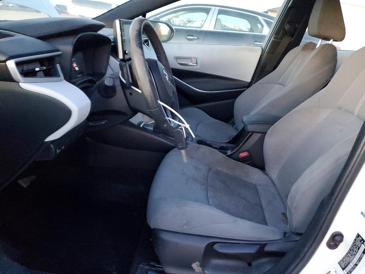 2020 TOYOTA COROLLA SE photo 7