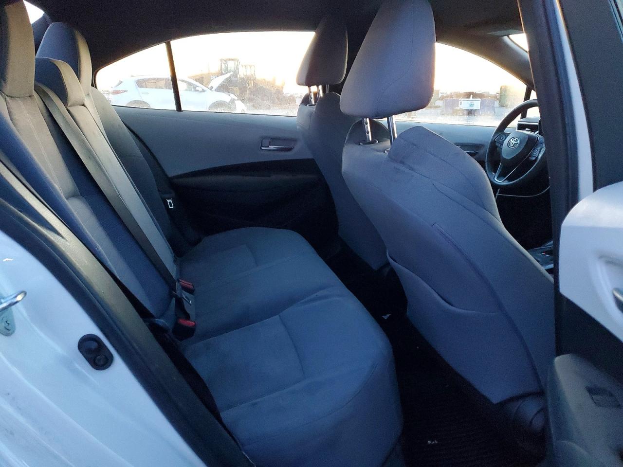 2020 TOYOTA COROLLA SE photo 10