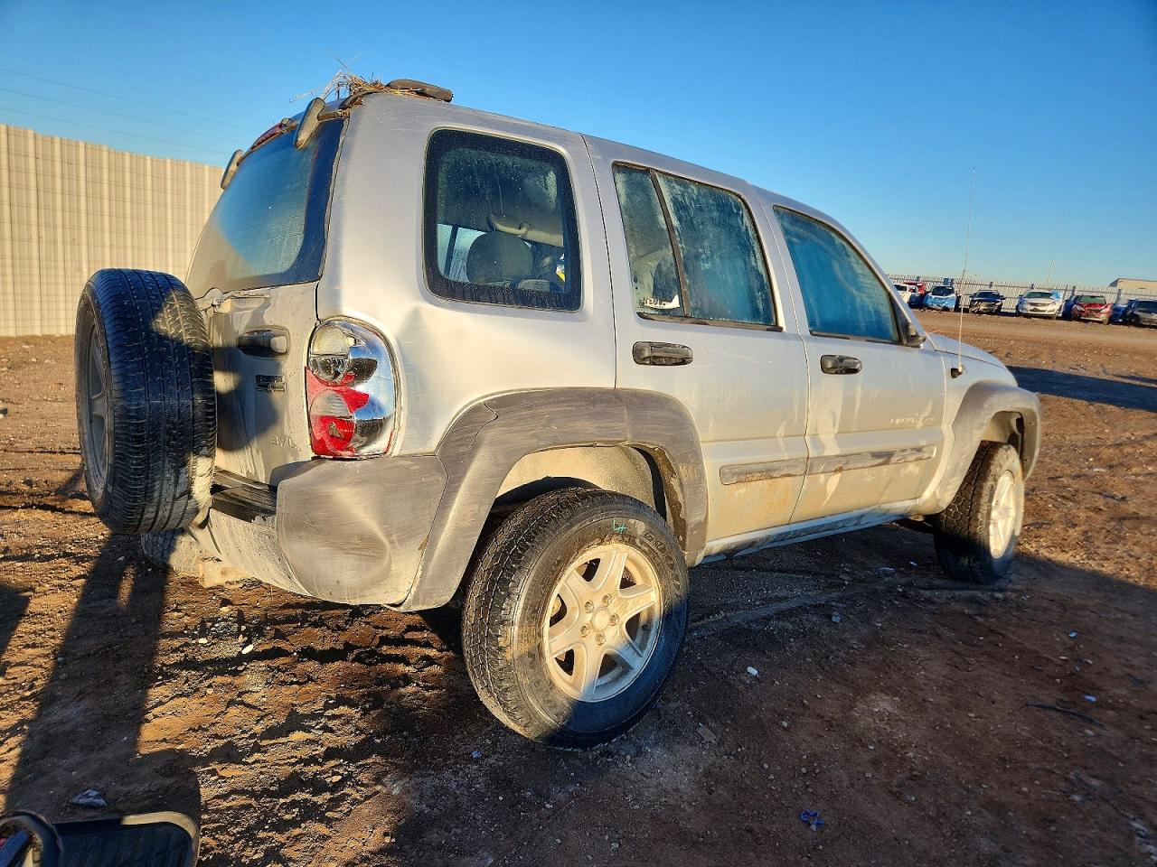 2003 JEEP LIBERTY SPORT photo 3