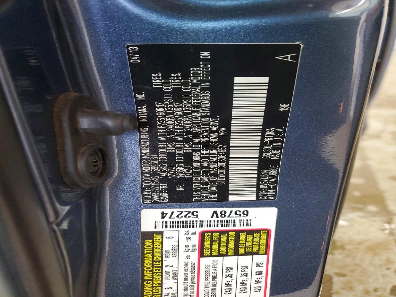 2013 TOYOTA SIENNA XLE photo 14