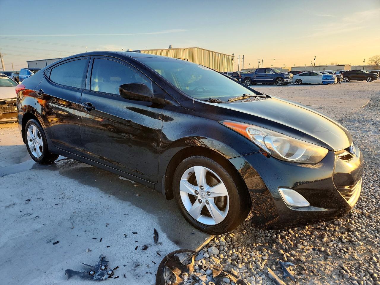 2013 HYUNDAI ELANTRA GLS photo 4