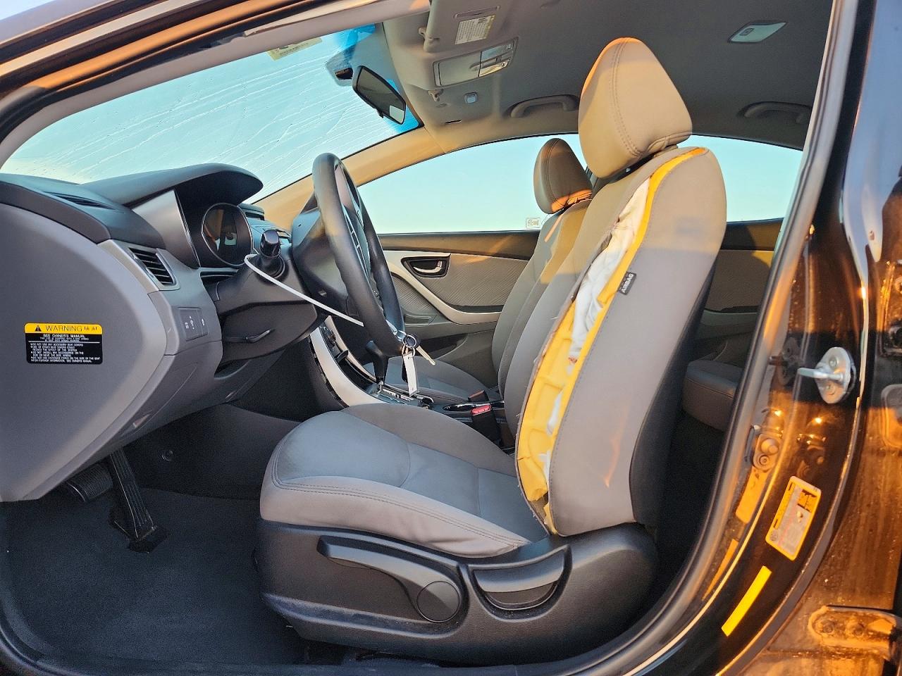 2013 HYUNDAI ELANTRA GLS photo 7