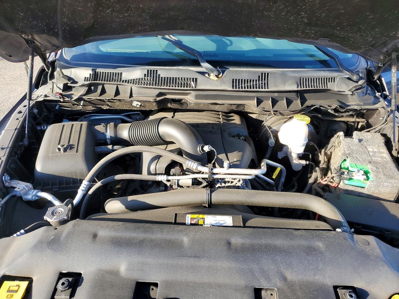 2017 RAM 1500 SLT photo 11