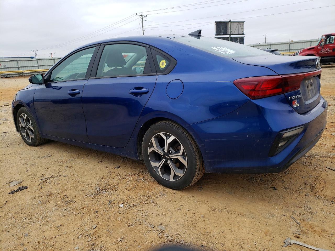 2021 KIA FORTE EX photo 2