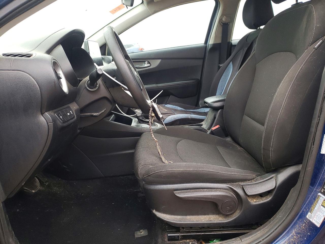 2021 KIA FORTE EX photo 7