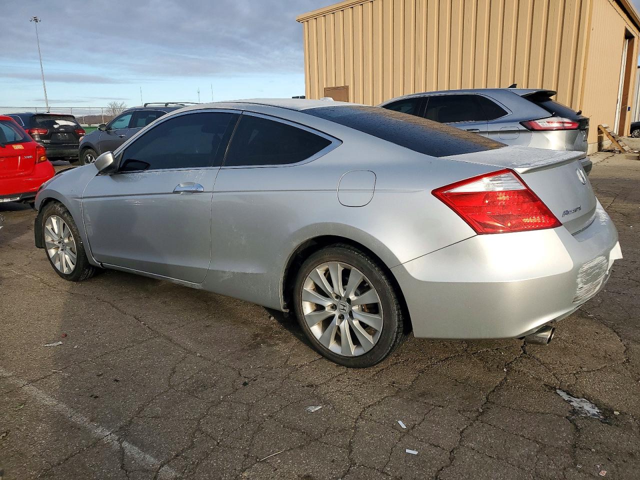 2009 HONDA ACCORD EXL photo 2