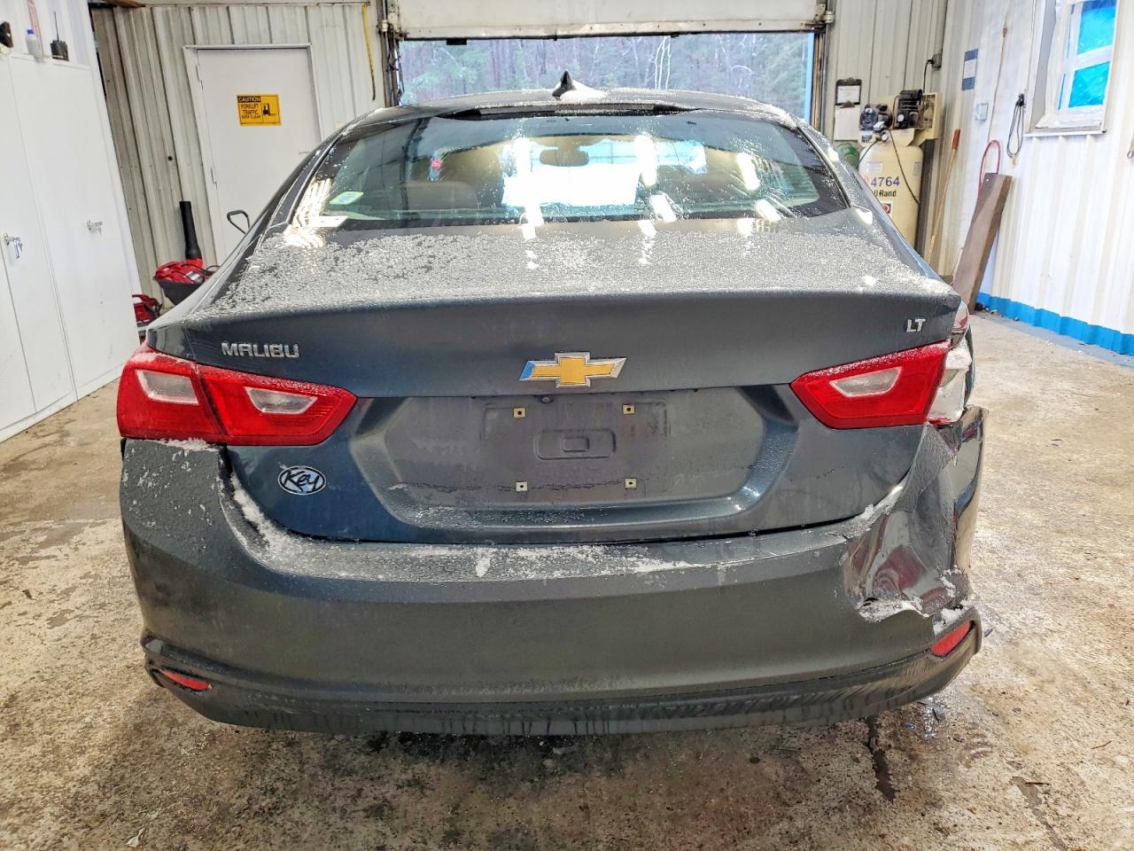2018 CHEVROLET MALIBU LT photo 6