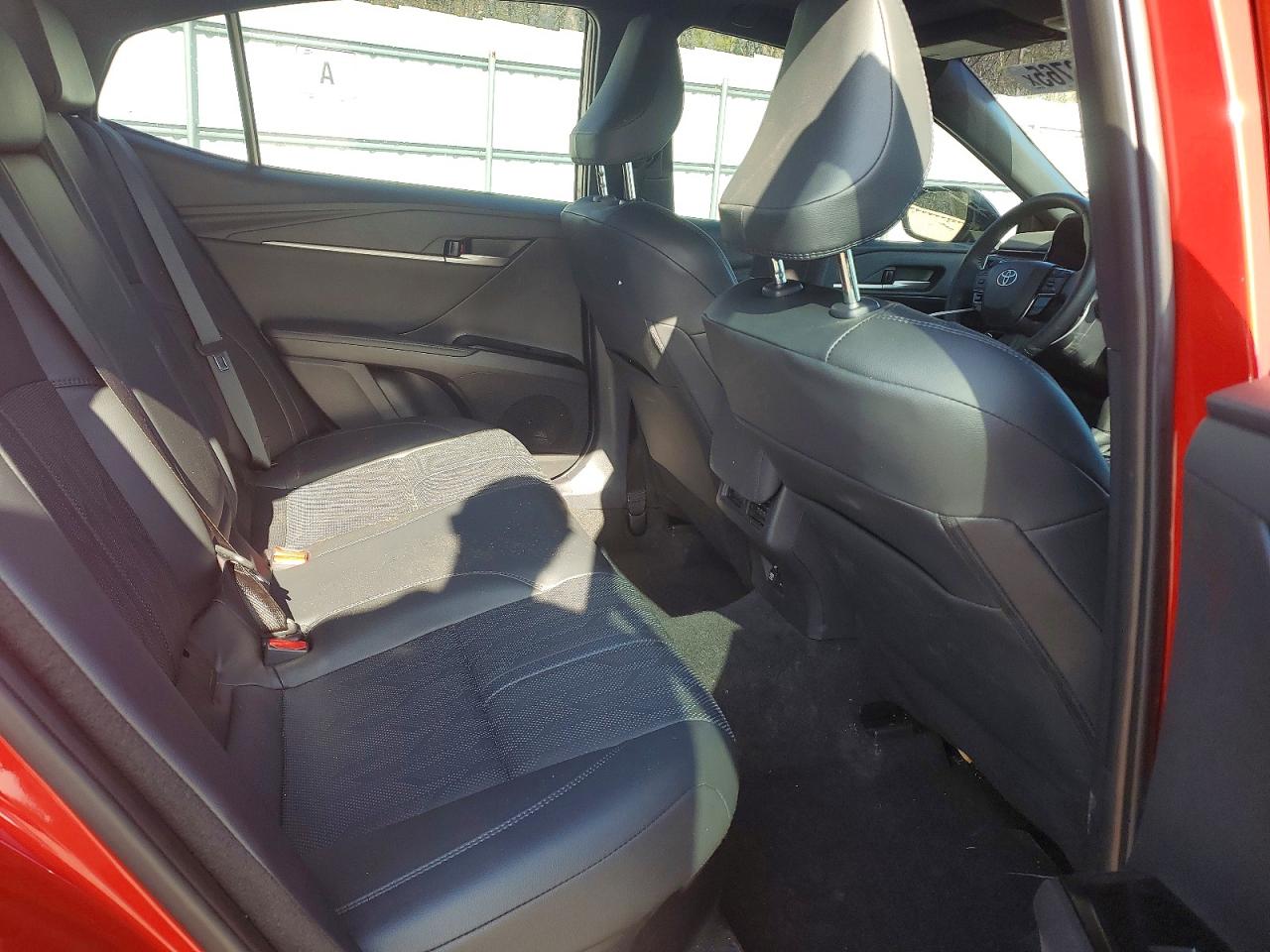 2025 TOYOTA CAMRY XSE photo 10