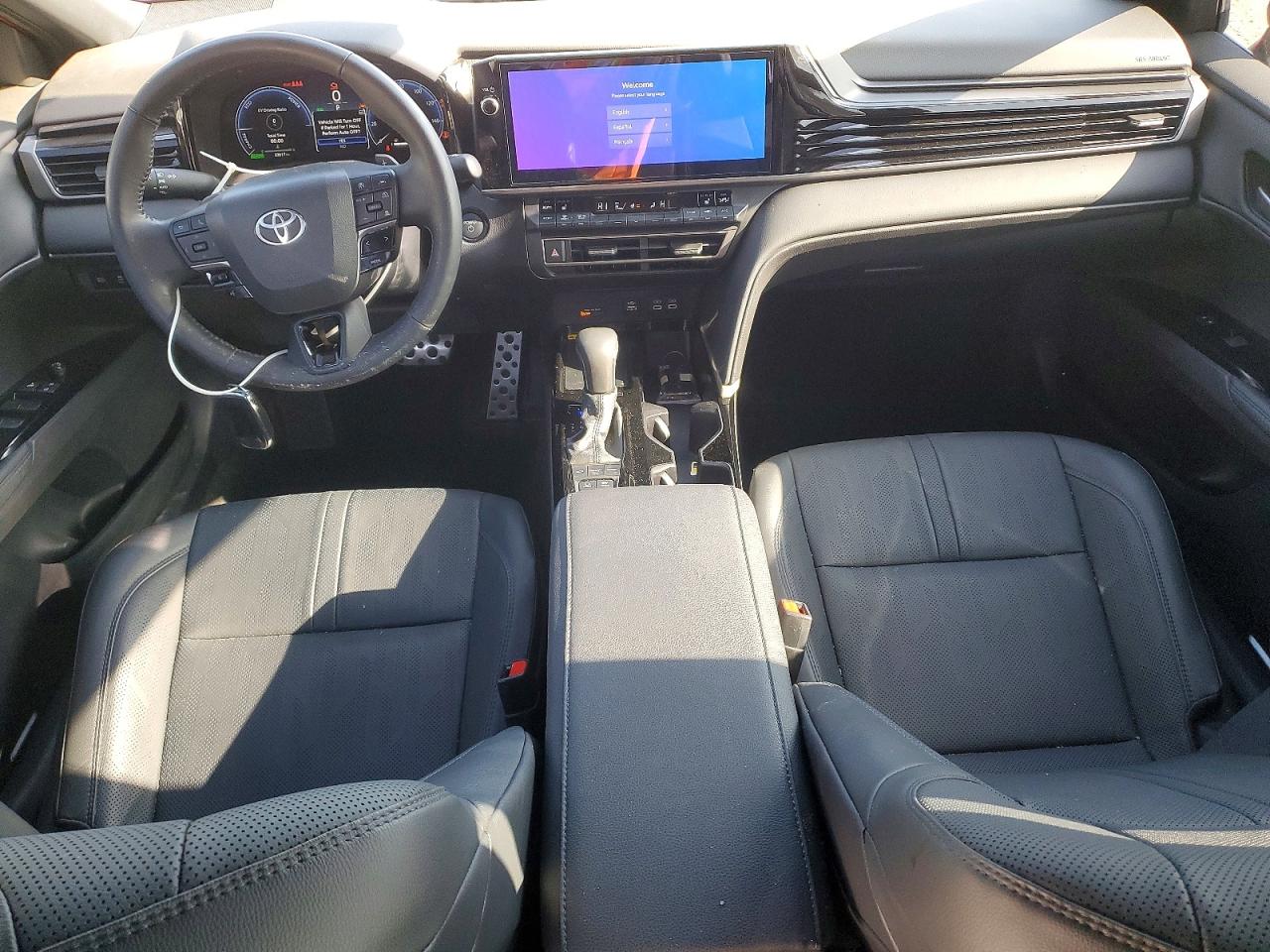 2025 TOYOTA CAMRY XSE photo 8