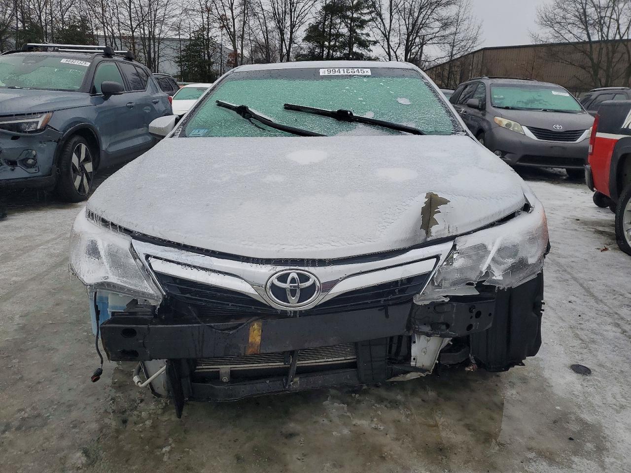 2014 TOYOTA CAMRY L photo 5