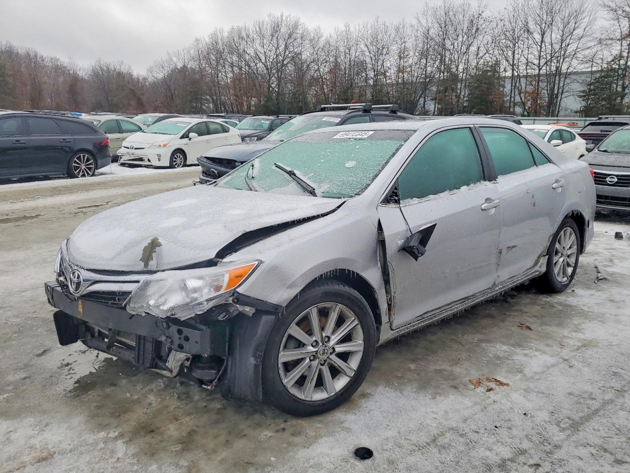 2014 TOYOTA CAMRY