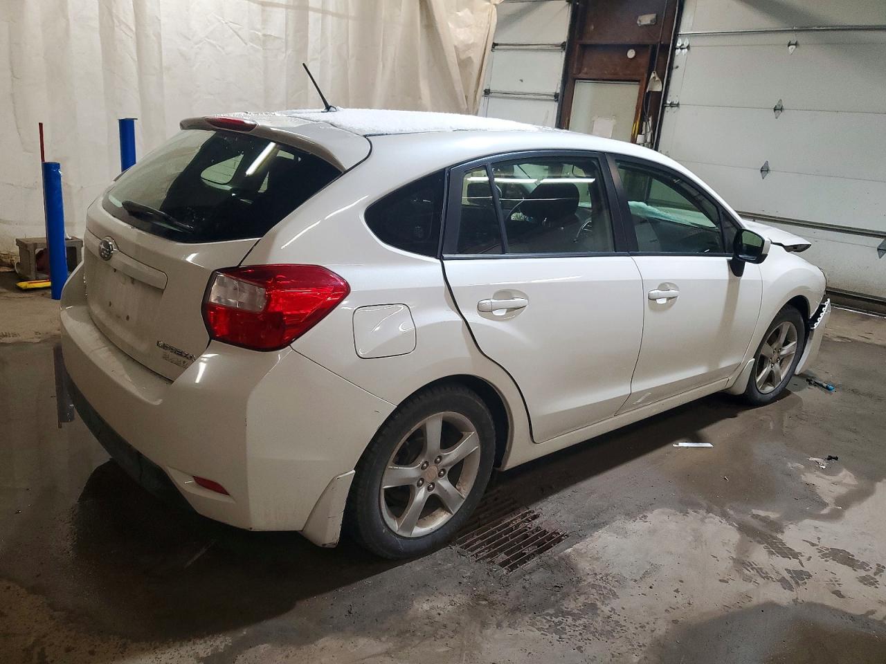 2016 SUBARU IMPREZA PREMIUM photo 3