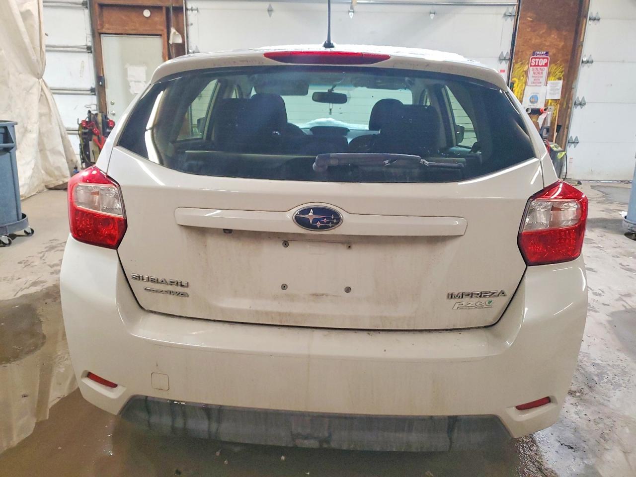 2016 SUBARU IMPREZA PREMIUM photo 6