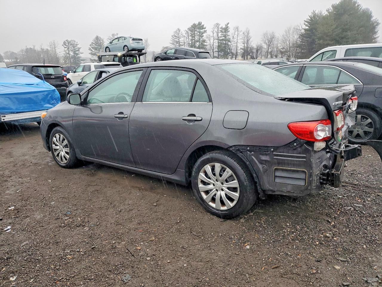 2013 TOYOTA COROLLA BASE photo 2