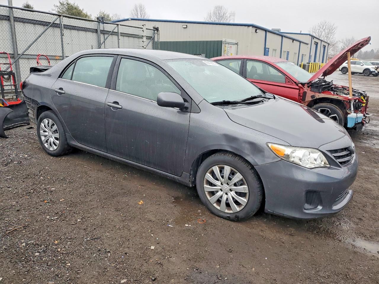 2013 TOYOTA COROLLA BASE photo 4