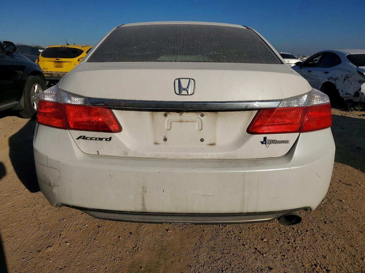 2013 HONDA ACCORD LX photo 6