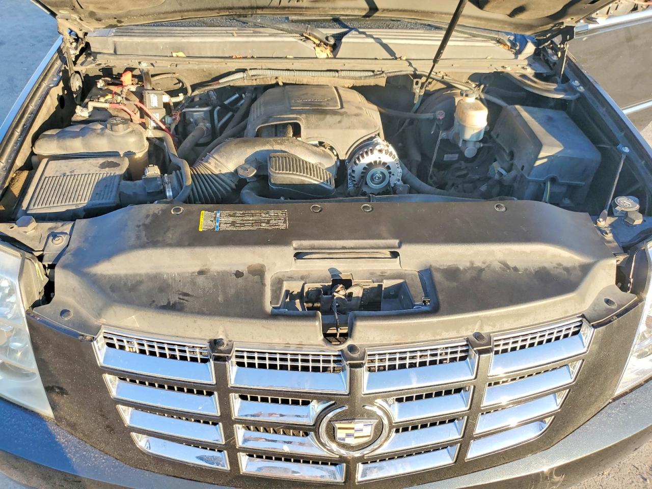 2010 CADILLAC ESCALADE ESV PREMIUM photo 11