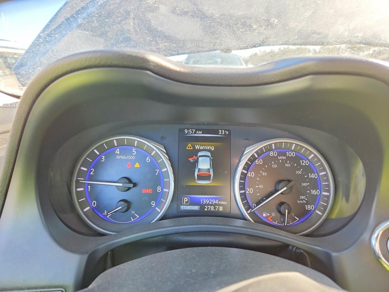 2015 INFINITI Q50 BASE photo 25